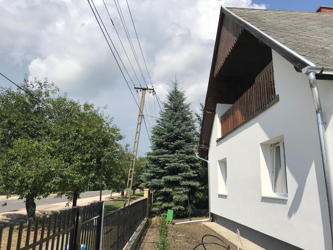 Hotel Szép Napot Vendégház Tordas Exterior foto